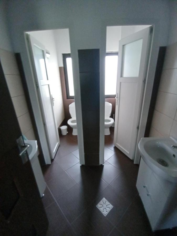 Vila Rem Törcsvár Kültér fotó